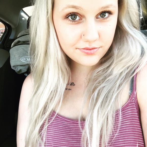 alexislewis587